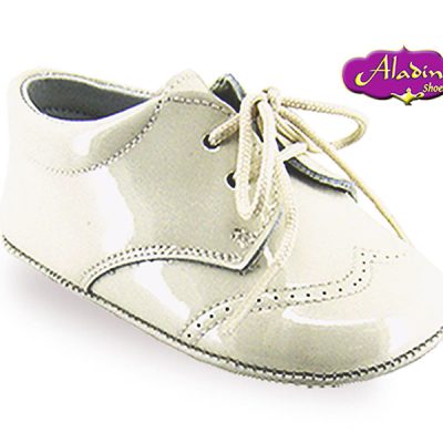 40-Beige-charol-bebe-cordon