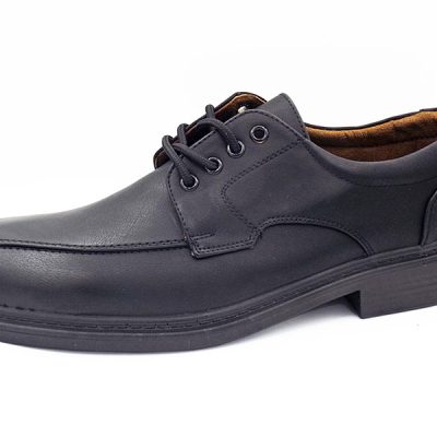 zapato oxford con cordones